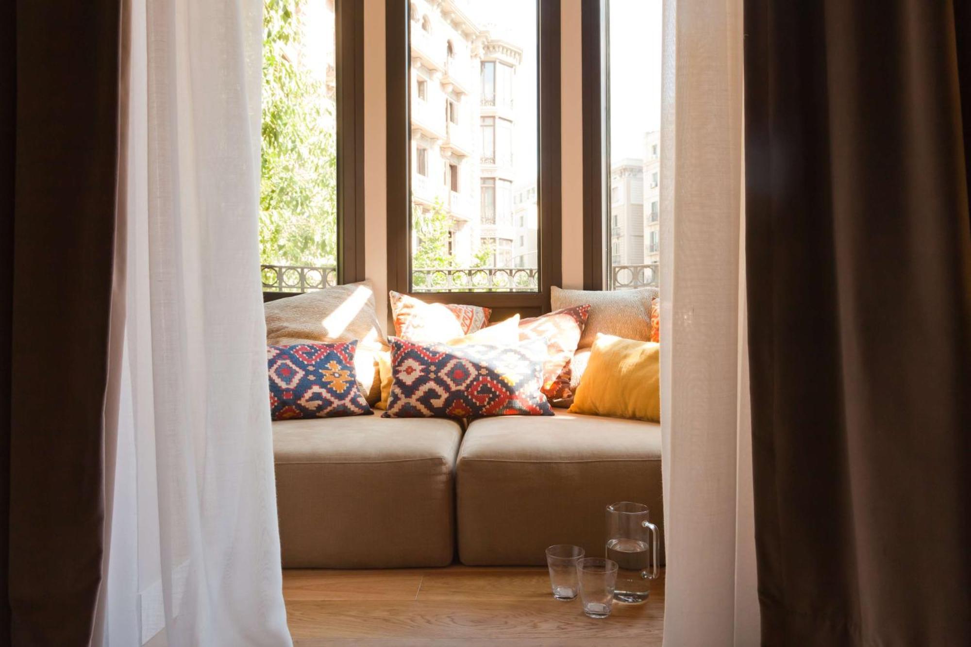 Alexandra Barcelona Hotel, Curio Collection by Hilton Exterior foto